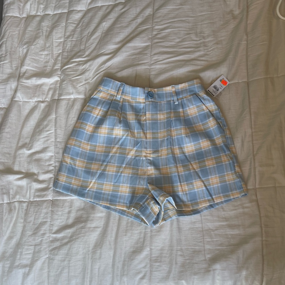 Plaid shorts, size small, comfy